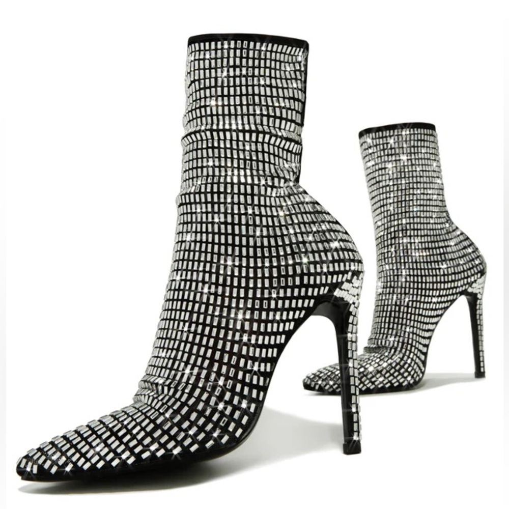Azalea wang crystal stiletto bootie size 7.5